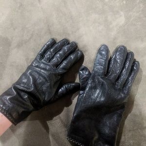 Black leather Coach gloves